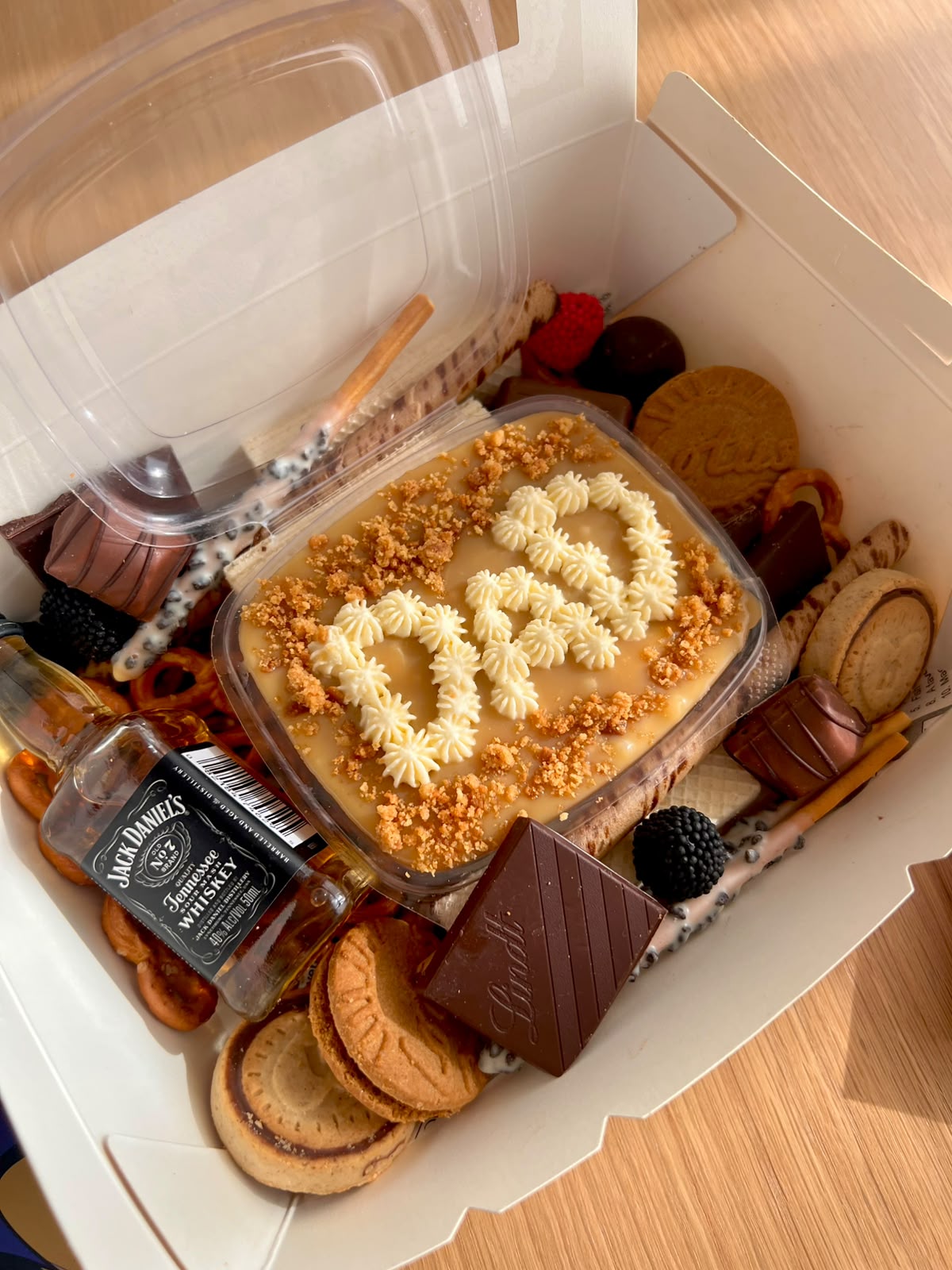 Sugarpedia Father's Day Grazing Box